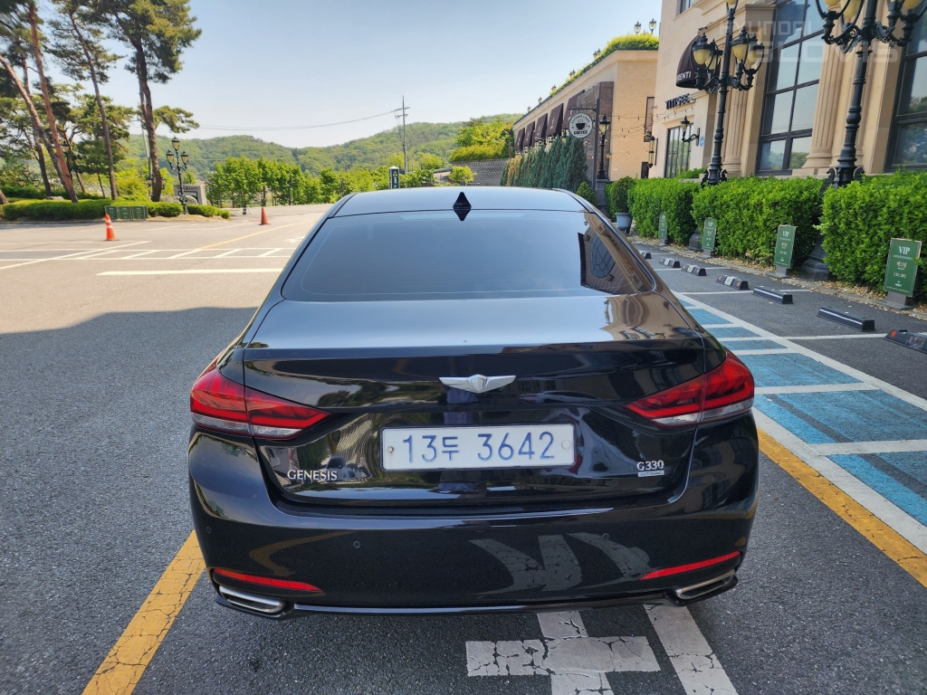 HYUNDAI Genesis DH G330 AWD