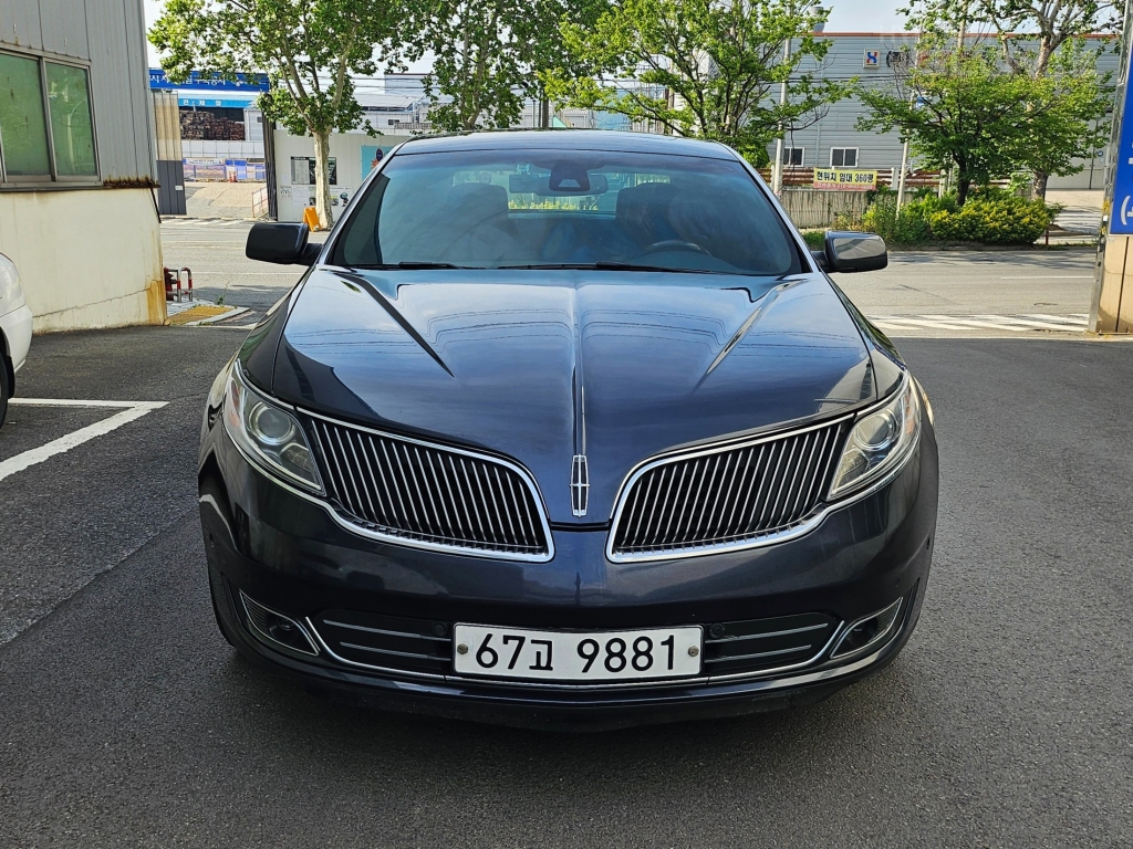 LINCOLN New MKS 3.7 FWD