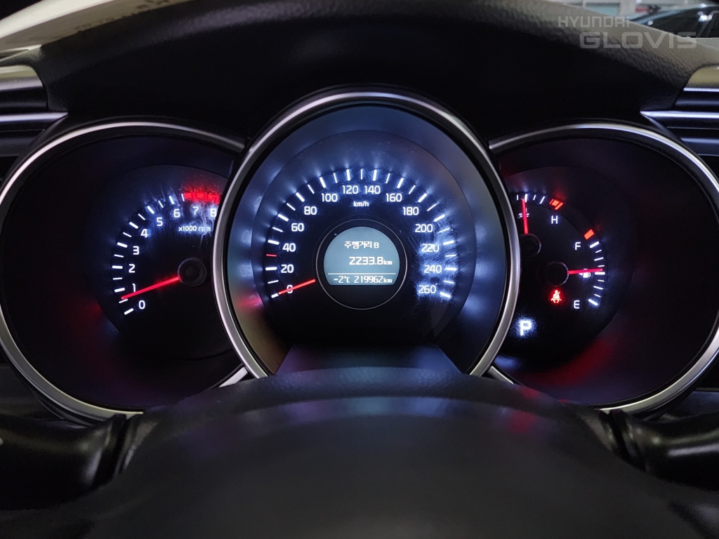 KIA The New K5 LPI