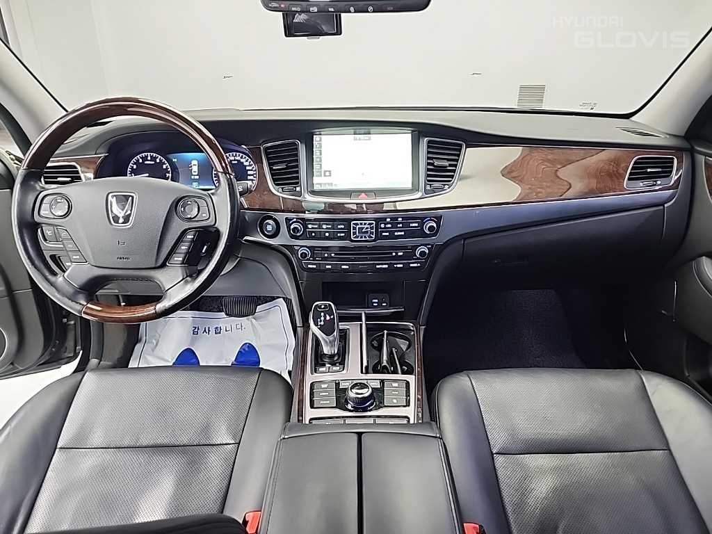 HYUNDAI Ecuus (New Model) VS380