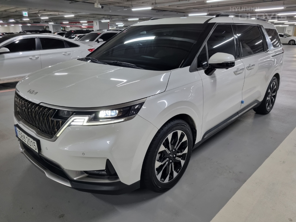 KIA New Carnival Limousine 7-Seater Diesel