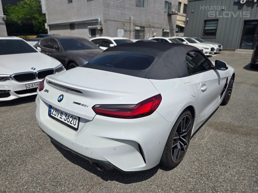 BMW Z4 (3rd Generation) 20i SDrive