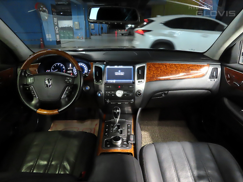 HYUNDAI Ecuus (New Model) VS500