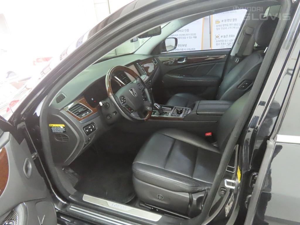 HYUNDAI Ecuus (New Model) VS380