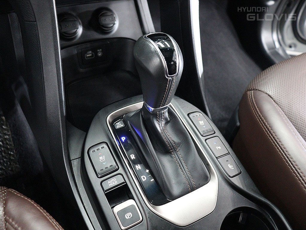 HYUNDAI The New Maxcruz Diesel 2.2 2WD