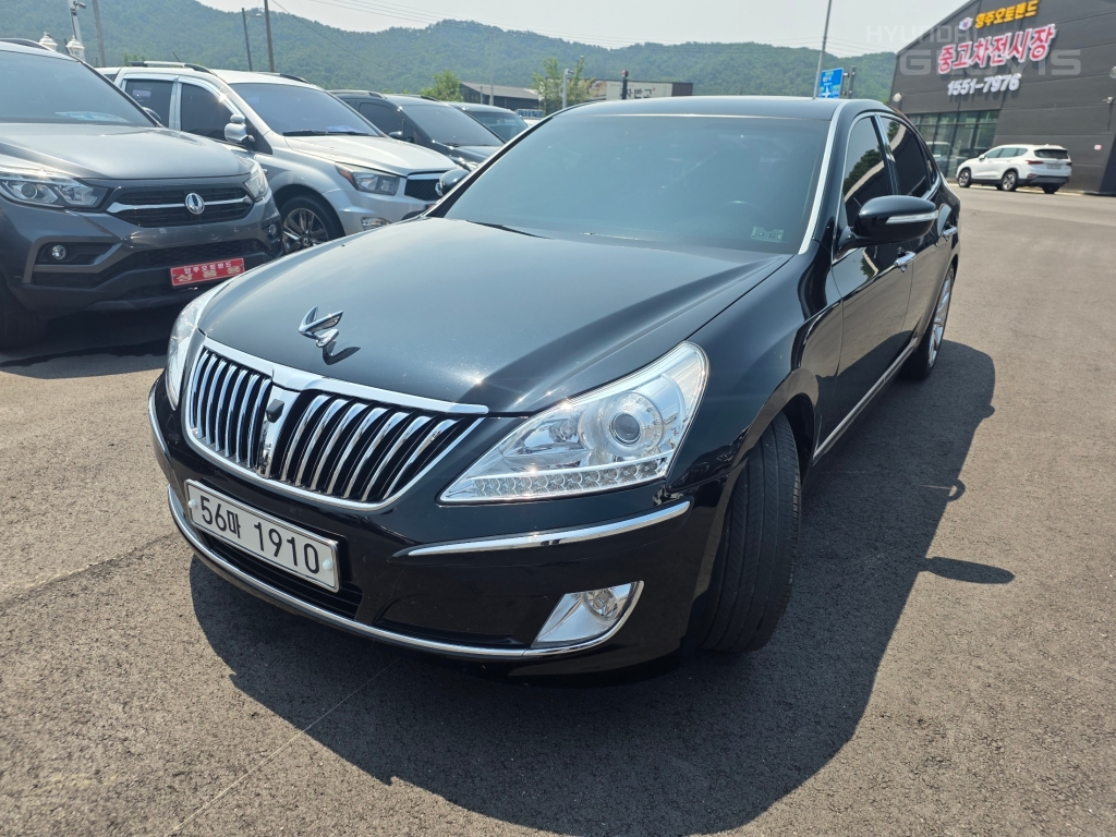 HYUNDAI Ecuus (New Model) VS380
