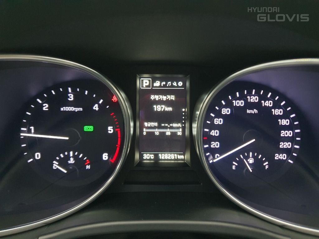 HYUNDAI The New Maxcruz Diesel 2.2 2WD