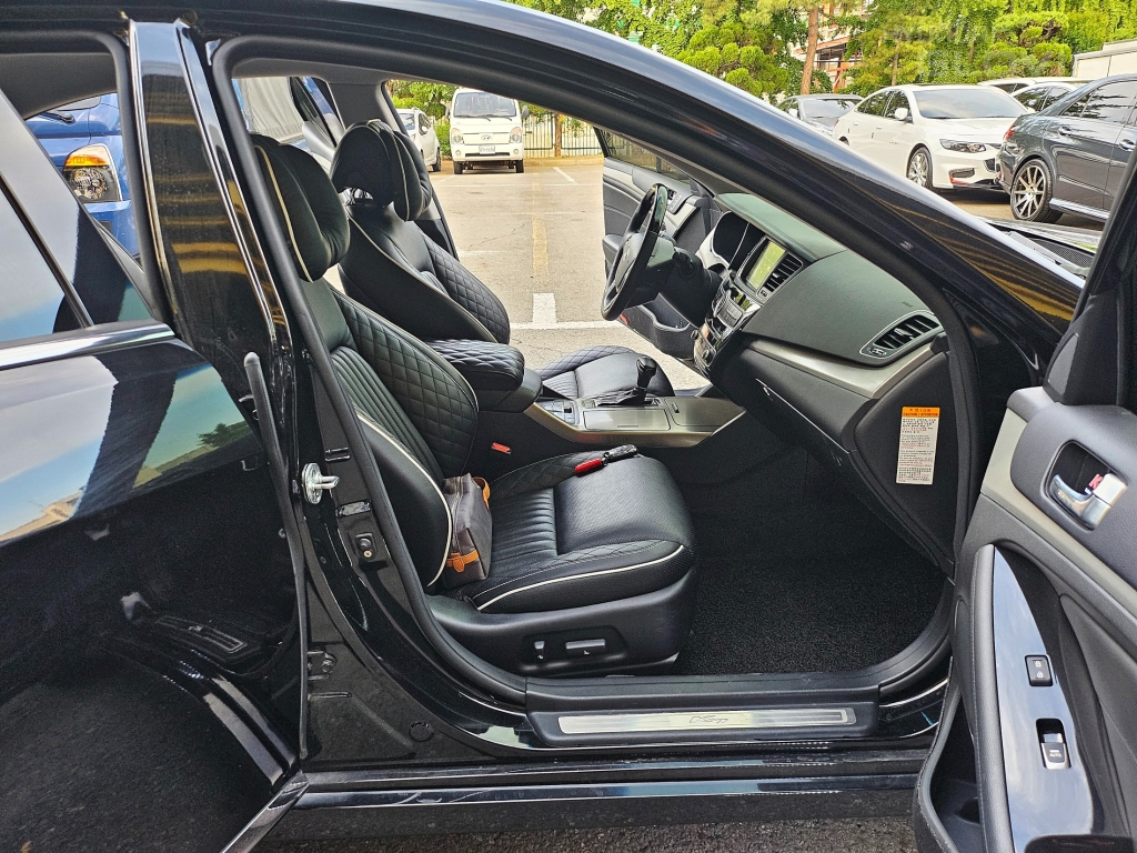 KIA K7 Hybrid 700h Prestige