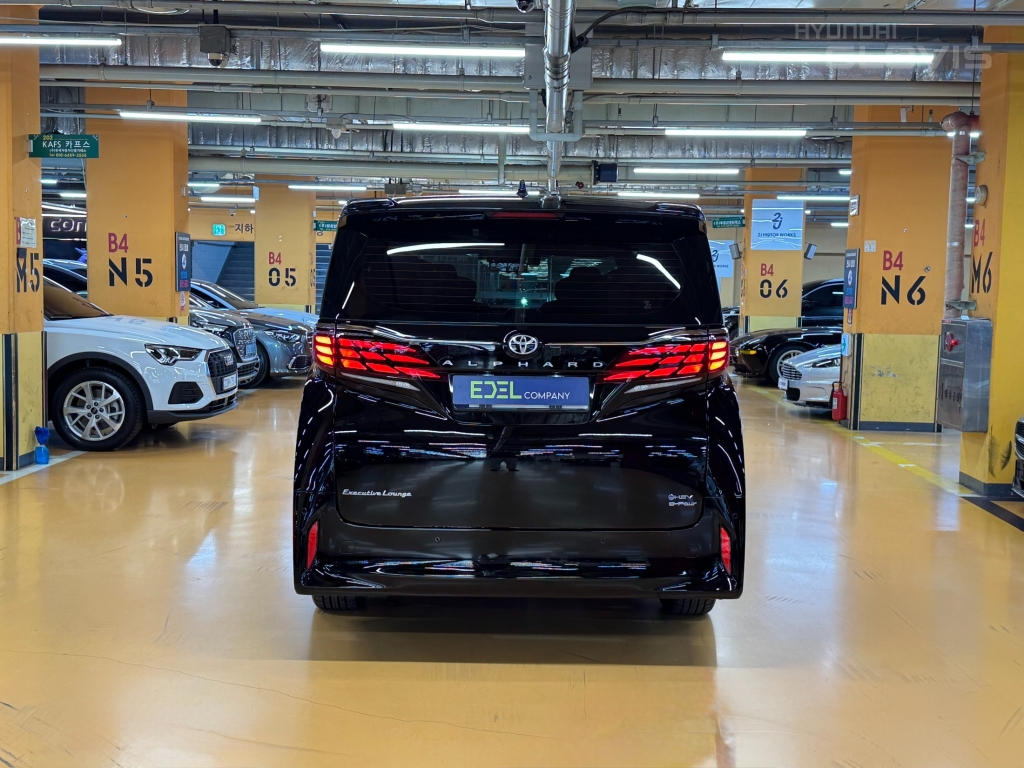 TOYOTA Alphard (4th Generation) 2.5 HEV AWD
