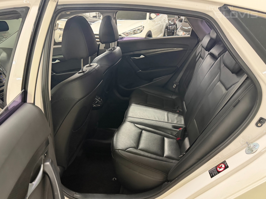 HYUNDAI I40 Saloon 1.7 VGT