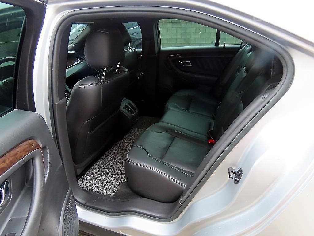 FORD Taurus (6th Generation) 2.0 Ecoboost