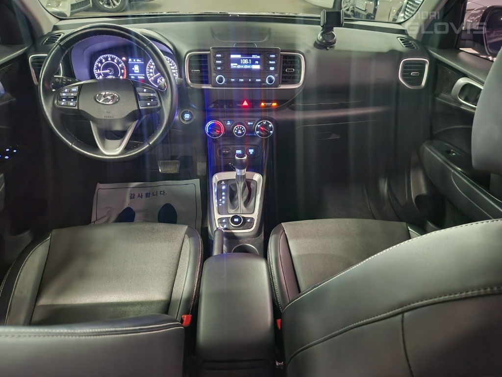 HYUNDAI Venue Smart