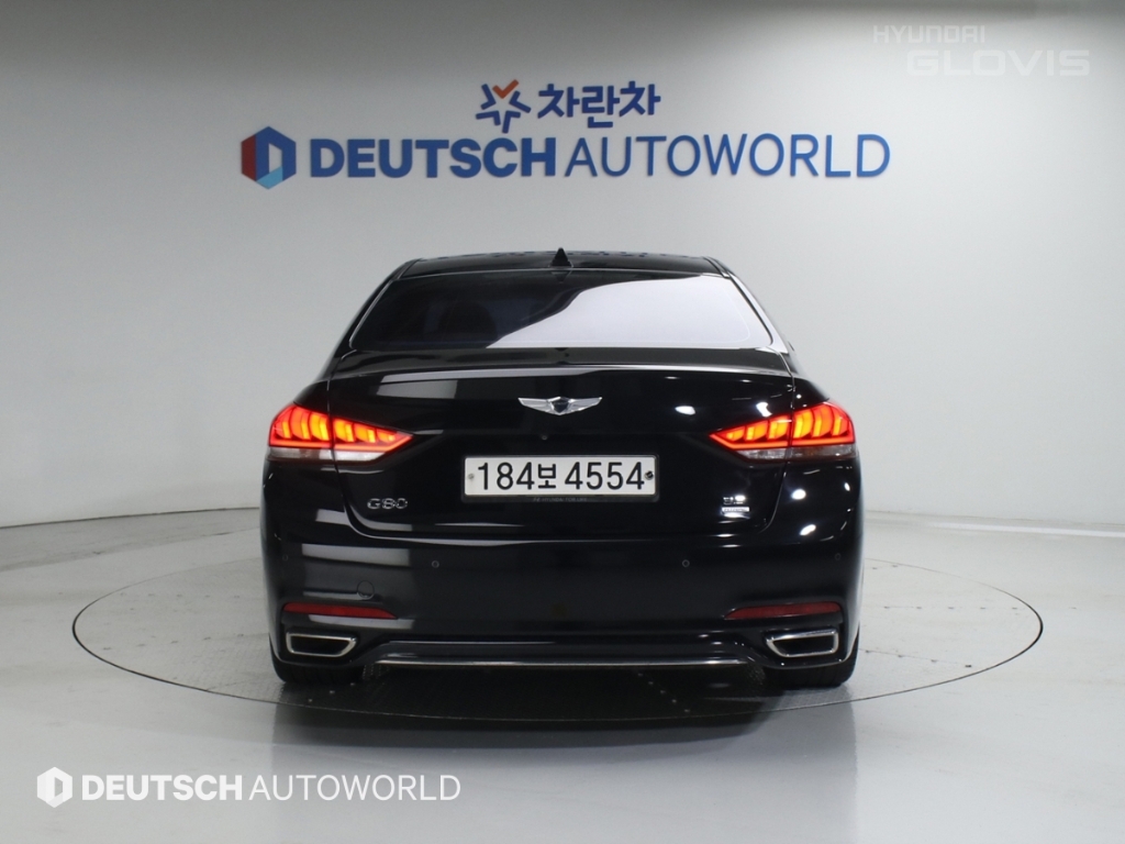 HYUNDAI Genesis DH G330