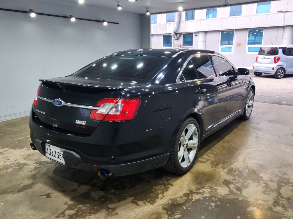 FORD Taurus (6th Generation) 3.5 Ecoboost