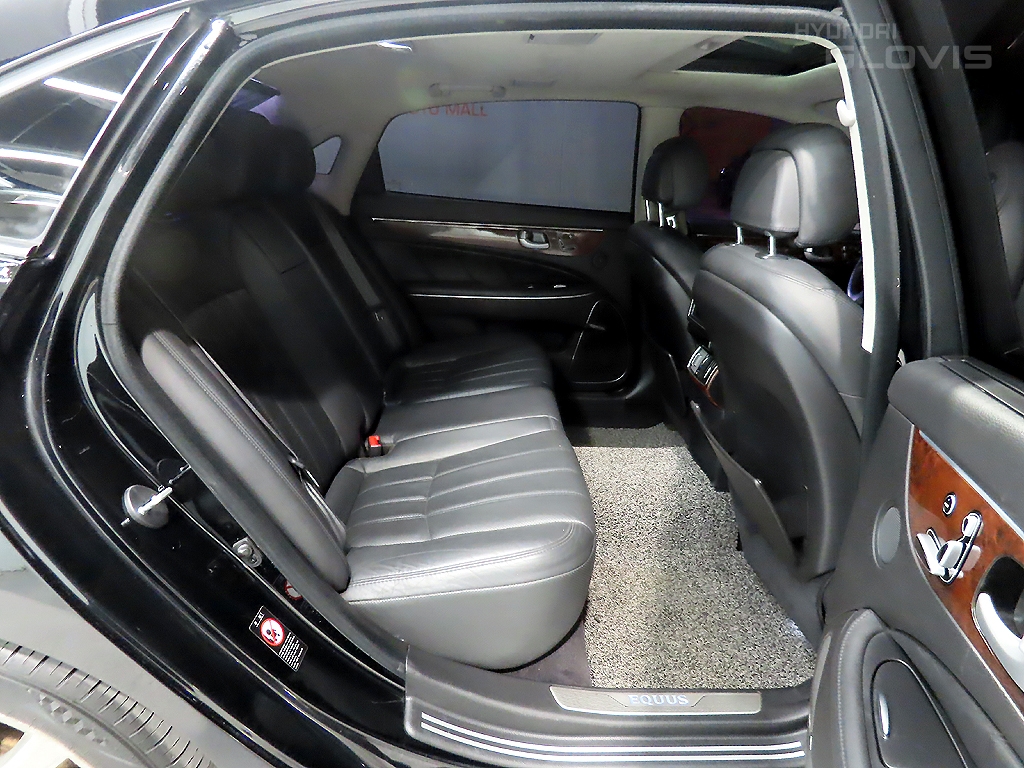 HYUNDAI Ecuus (New Model) VS380