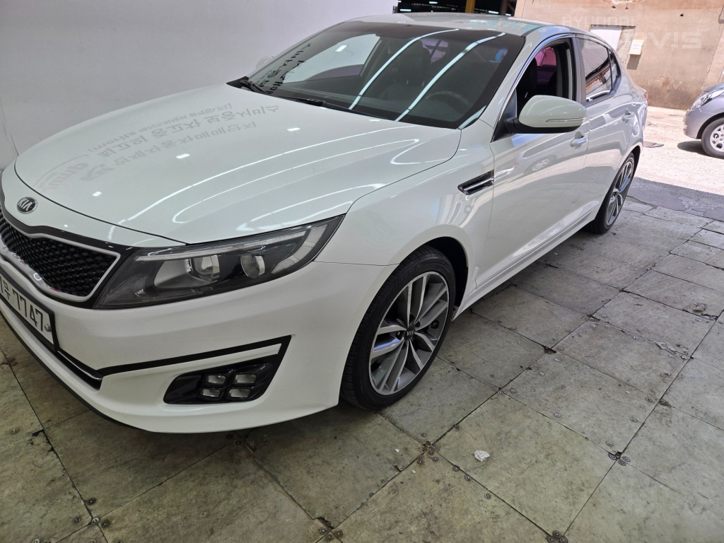 KIA The New K5 2.0 CVVL