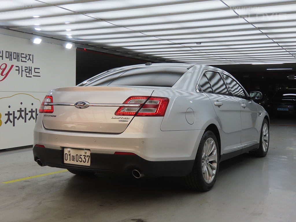 FORD Taurus (6th Generation) 2.0 Ecoboost