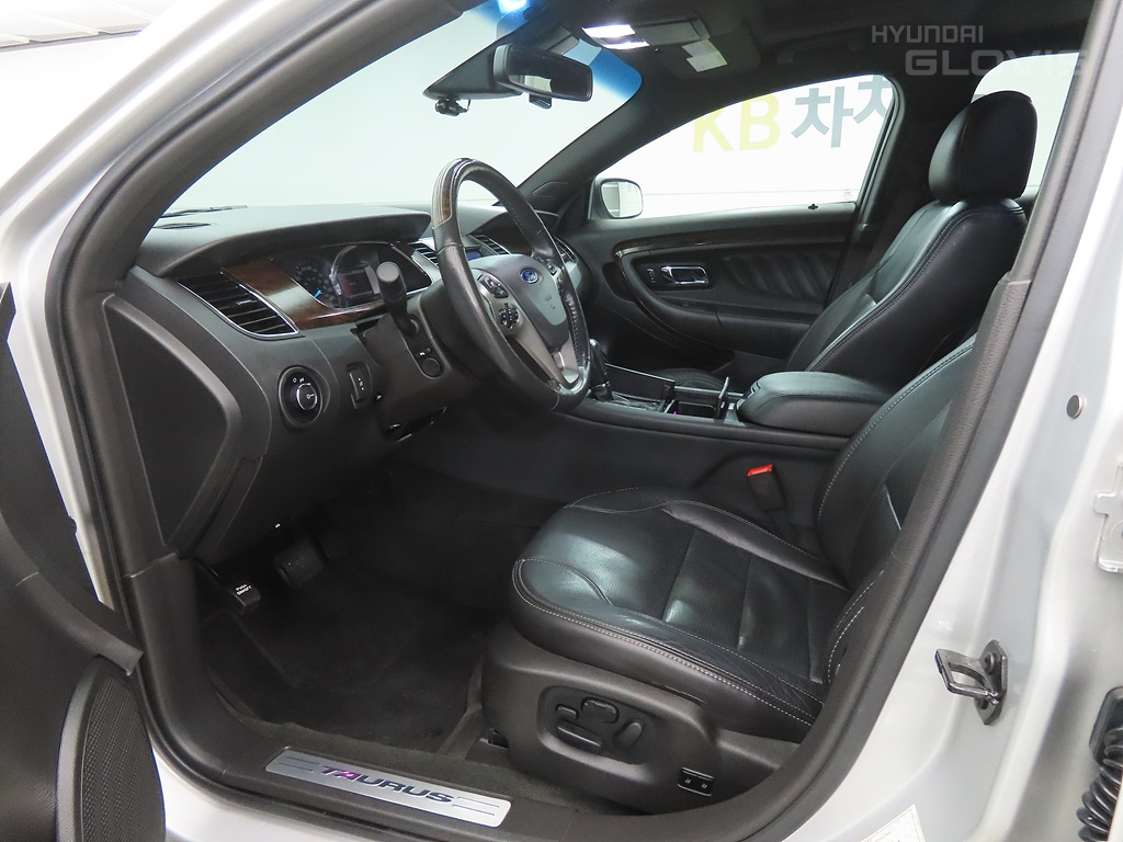 FORD Taurus (6th Generation) 2.0 Ecoboost