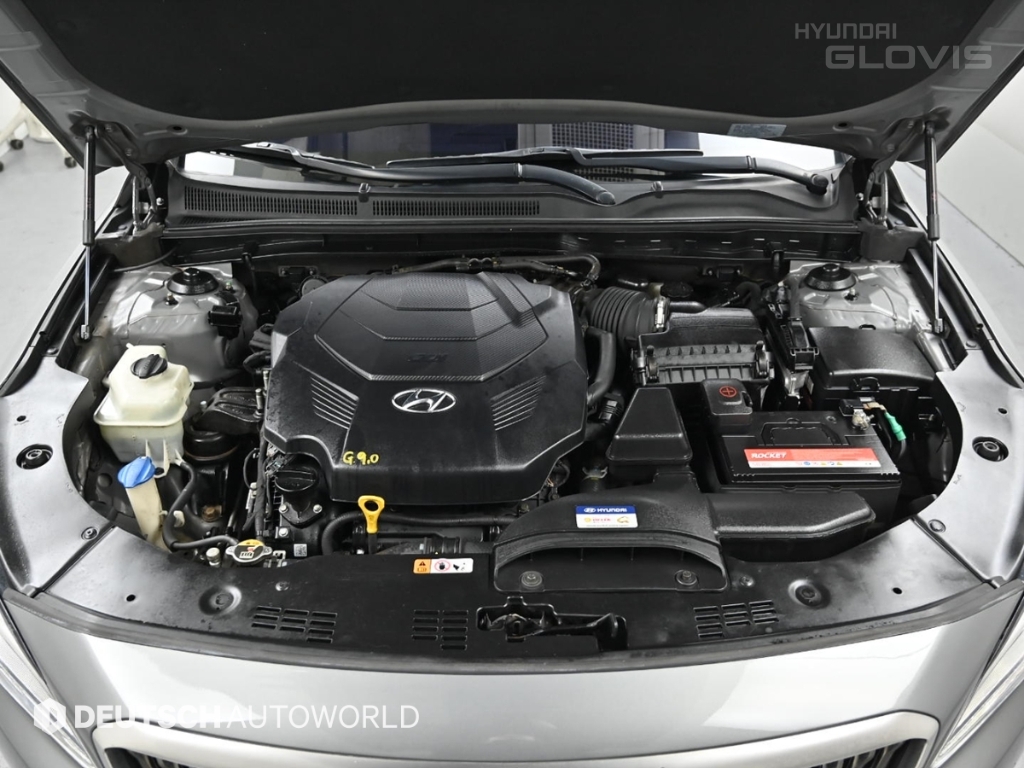 HYUNDAI Aslan G330