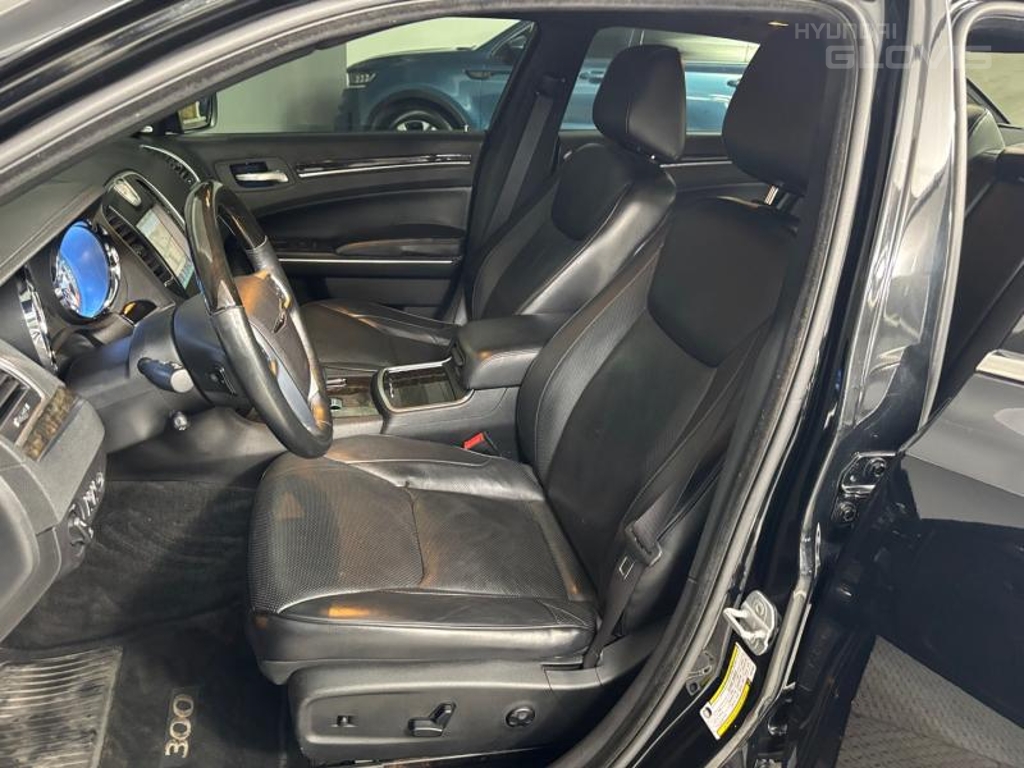 CHRYSLER 300C (2nd Generation) 3.6