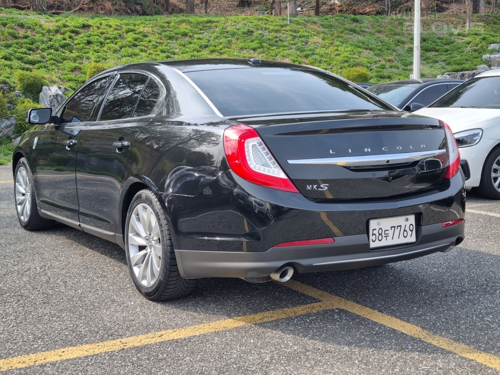 LINCOLN New MKS 3.7 FWD