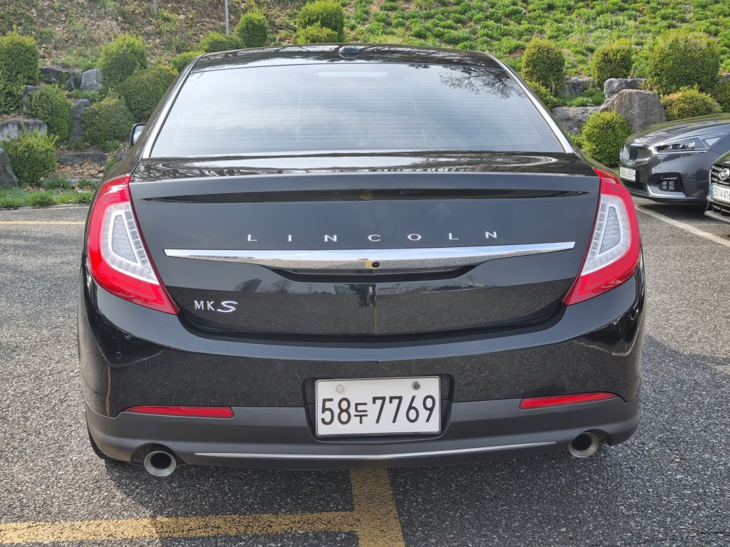 LINCOLN New MKS 3.7 FWD