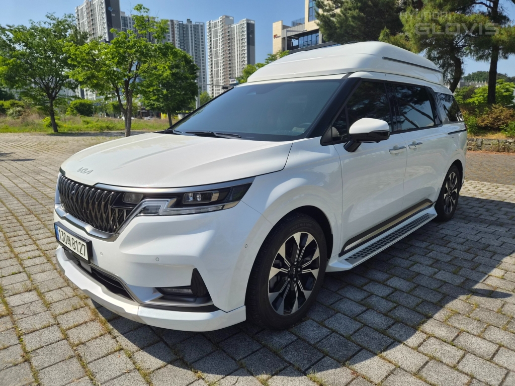 KIA New Carnival Hi-Limousine 7-Seater Diesel