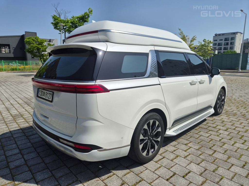 KIA New Carnival Hi-Limousine 7-Seater Diesel