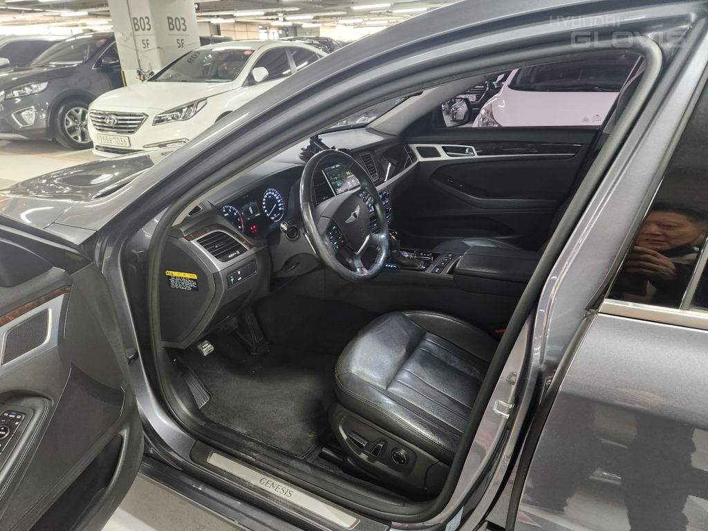 HYUNDAI Genesis DH G330 AWD