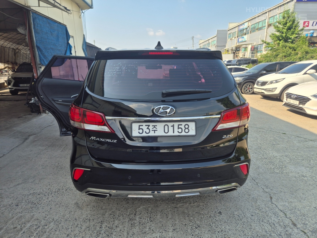 HYUNDAI The New Maxcruz Diesel 2.2 2WD