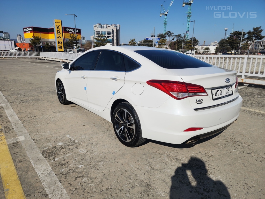 HYUNDAI I40 Saloon 1.7 VGT