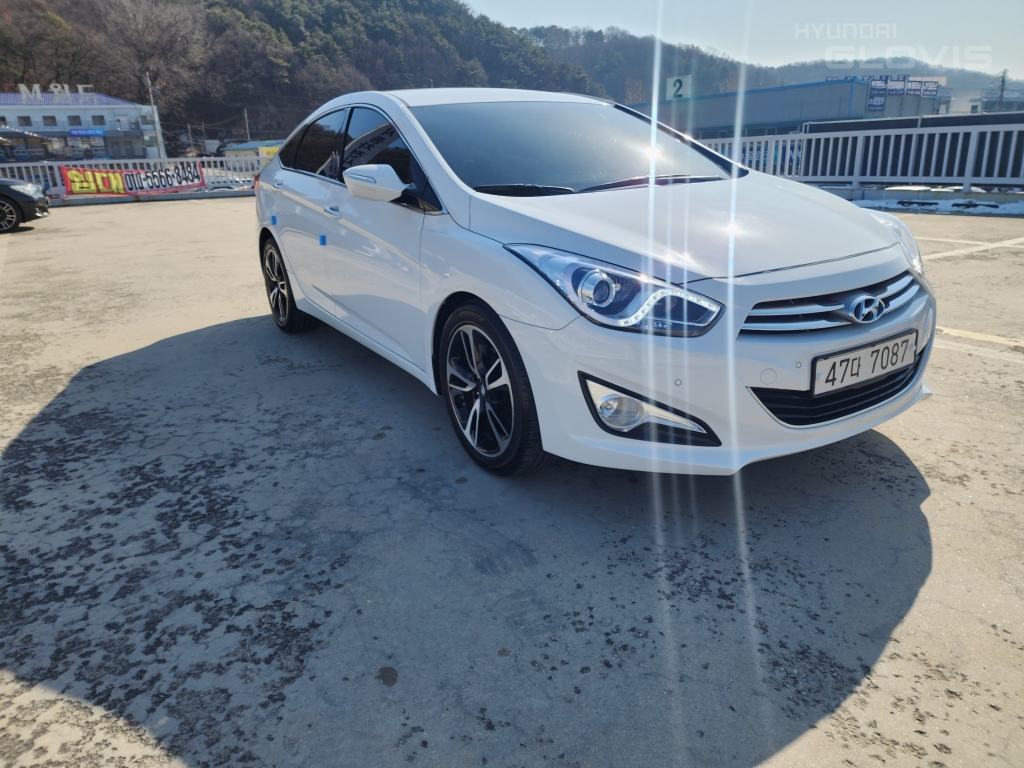 HYUNDAI I40 Saloon 1.7 VGT