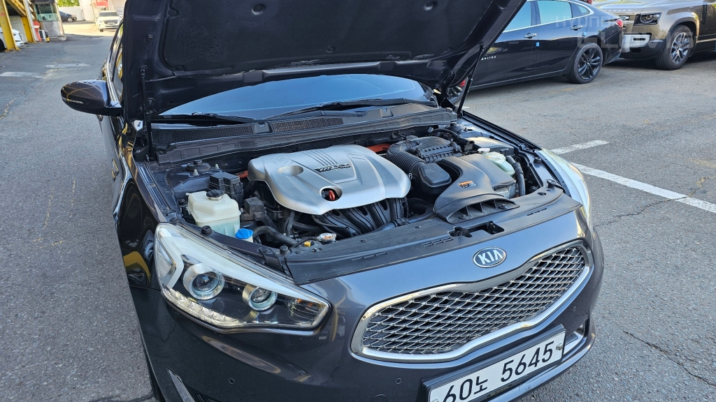 KIA K7 Hybrid 700h Prestige