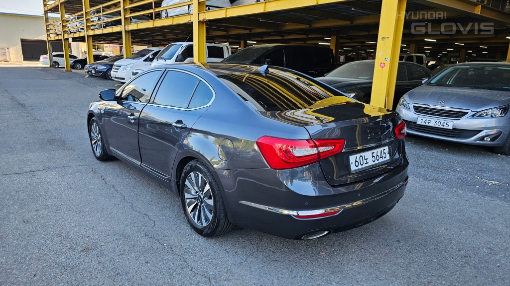 KIA K7 Hybrid 700h Prestige