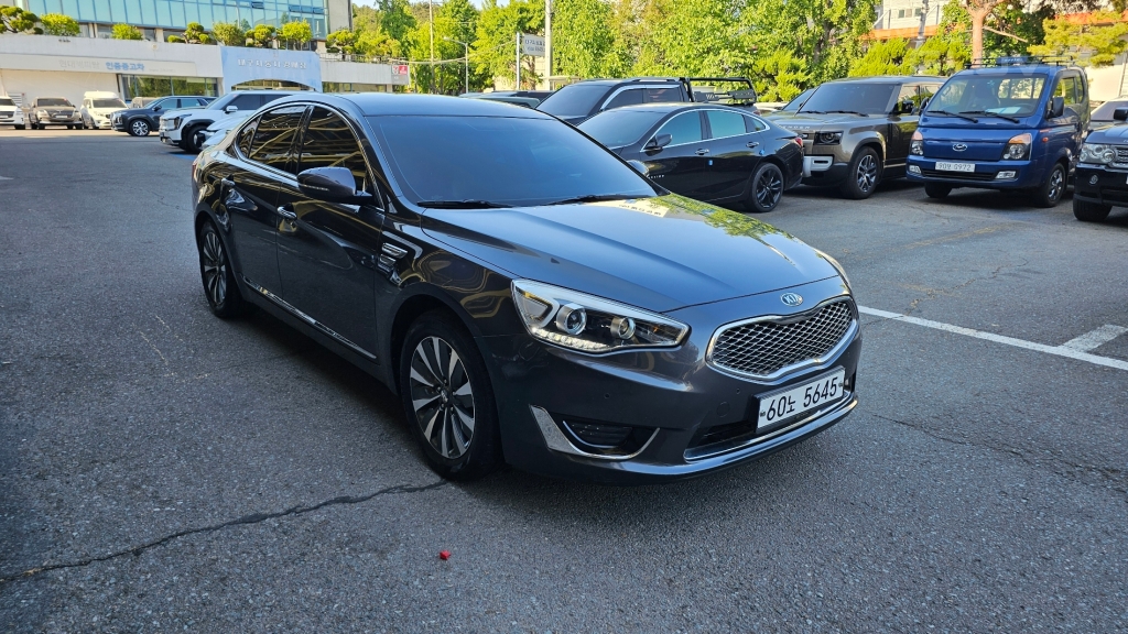 KIA K7 Hybrid 700h Prestige