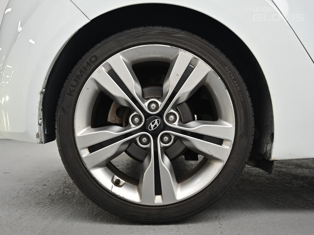 HYUNDAI The New Veloster 1.6 GDI