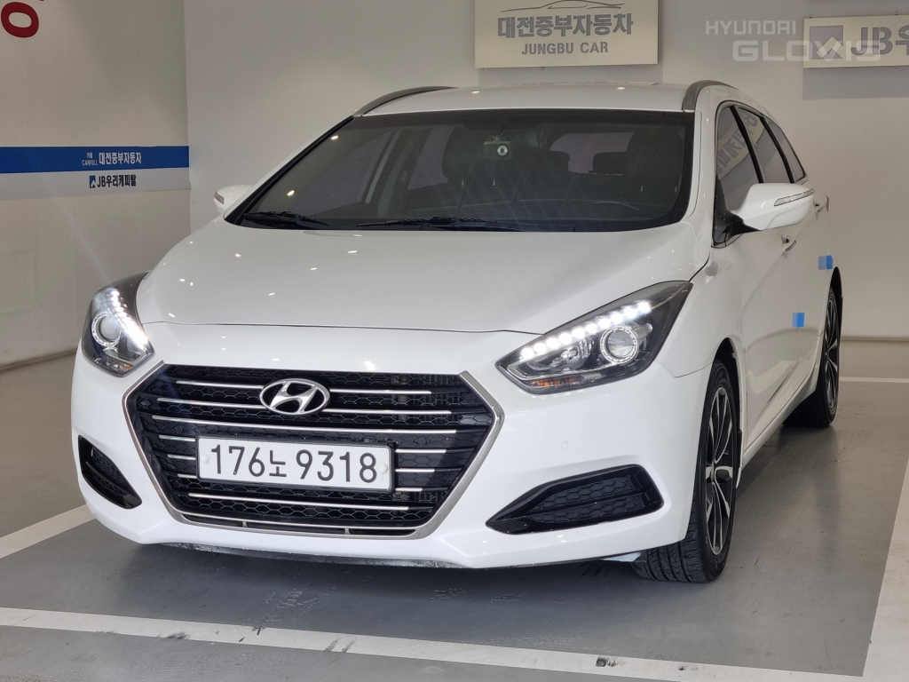 HYUNDAI The New I40 1.7 VGT