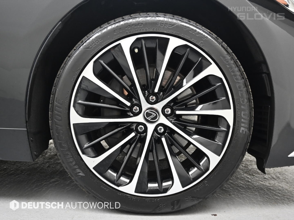 LEXUS LS (5th Generation) 500 AWD