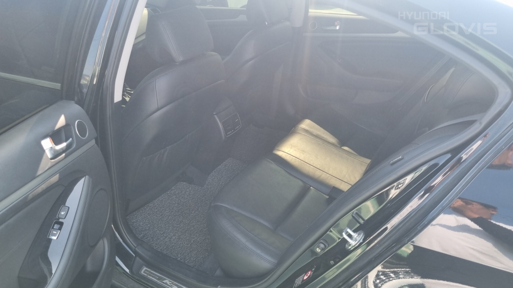 KIA K7 Hybrid 700h Prestige