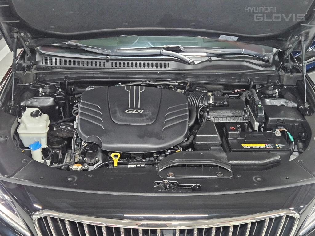 HYUNDAI Aslan G330