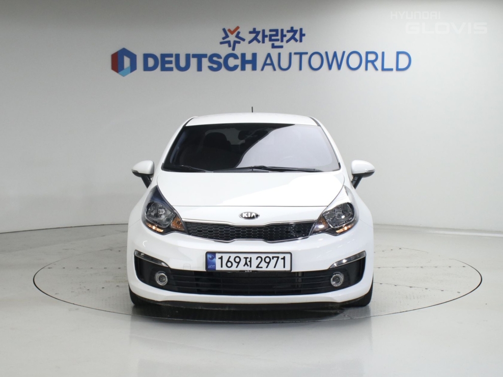 KIA The New Pride 4Door 1.6 GDI