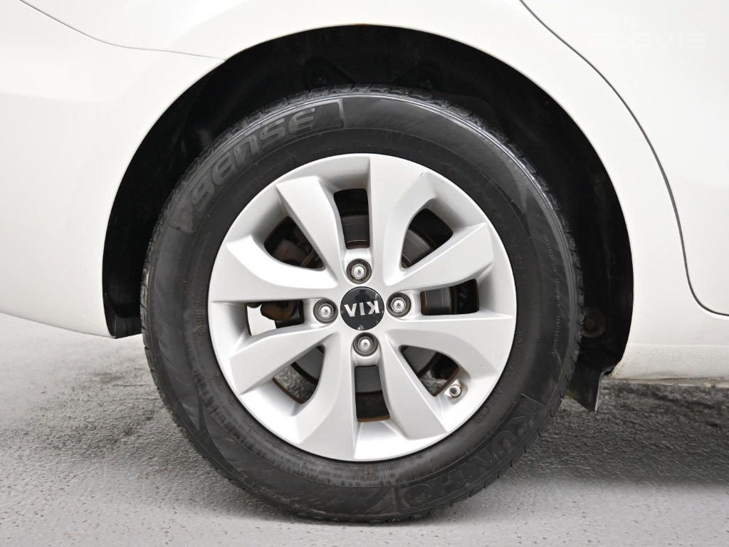 KIA The New Pride 4Door 1.6 GDI