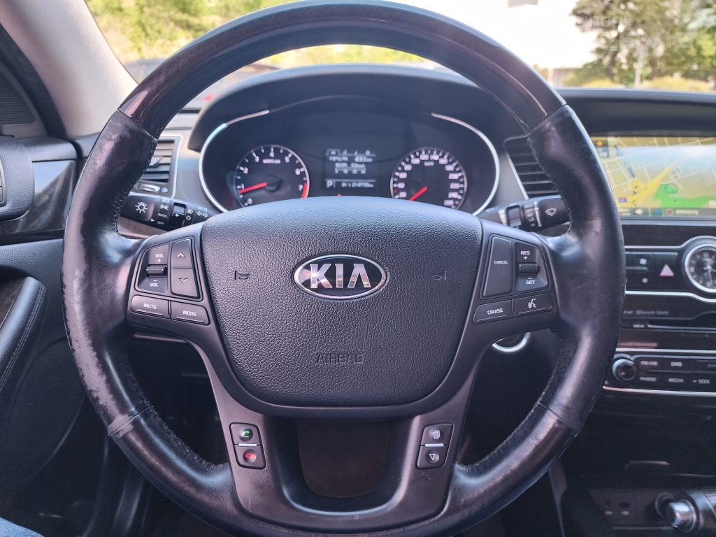 KIA The New K7 2.4 GDI