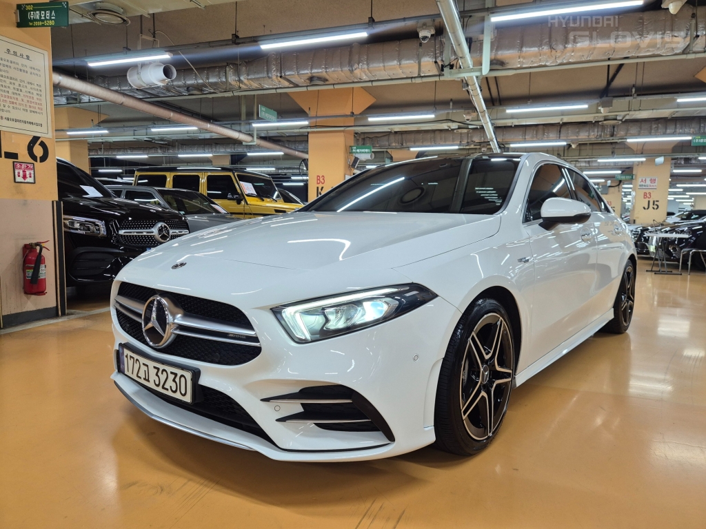 BENZ A-Class (4th Generation) A35 AMG 4matic