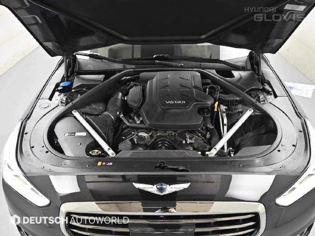 GENESIS EQ900 3.8 GDi AWD