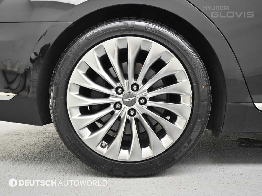 GENESIS EQ900 3.8 GDi AWD