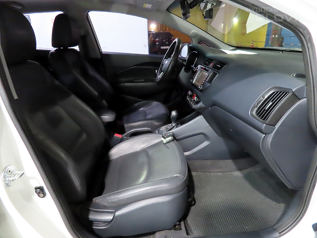 KIA All New Pride 5Door 1.6 GDI