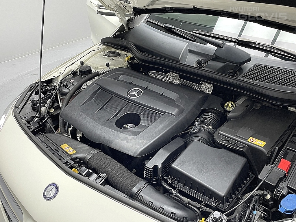 BENZ A-Class (3rd Generation) A180 CDI