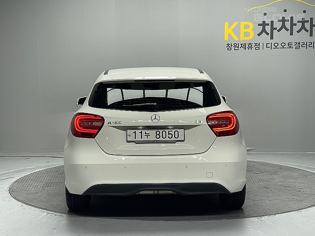BENZ A-Class (3rd Generation) A180 CDI