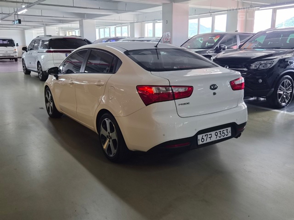 KIA All New Pride 4Door 1.6 GDI